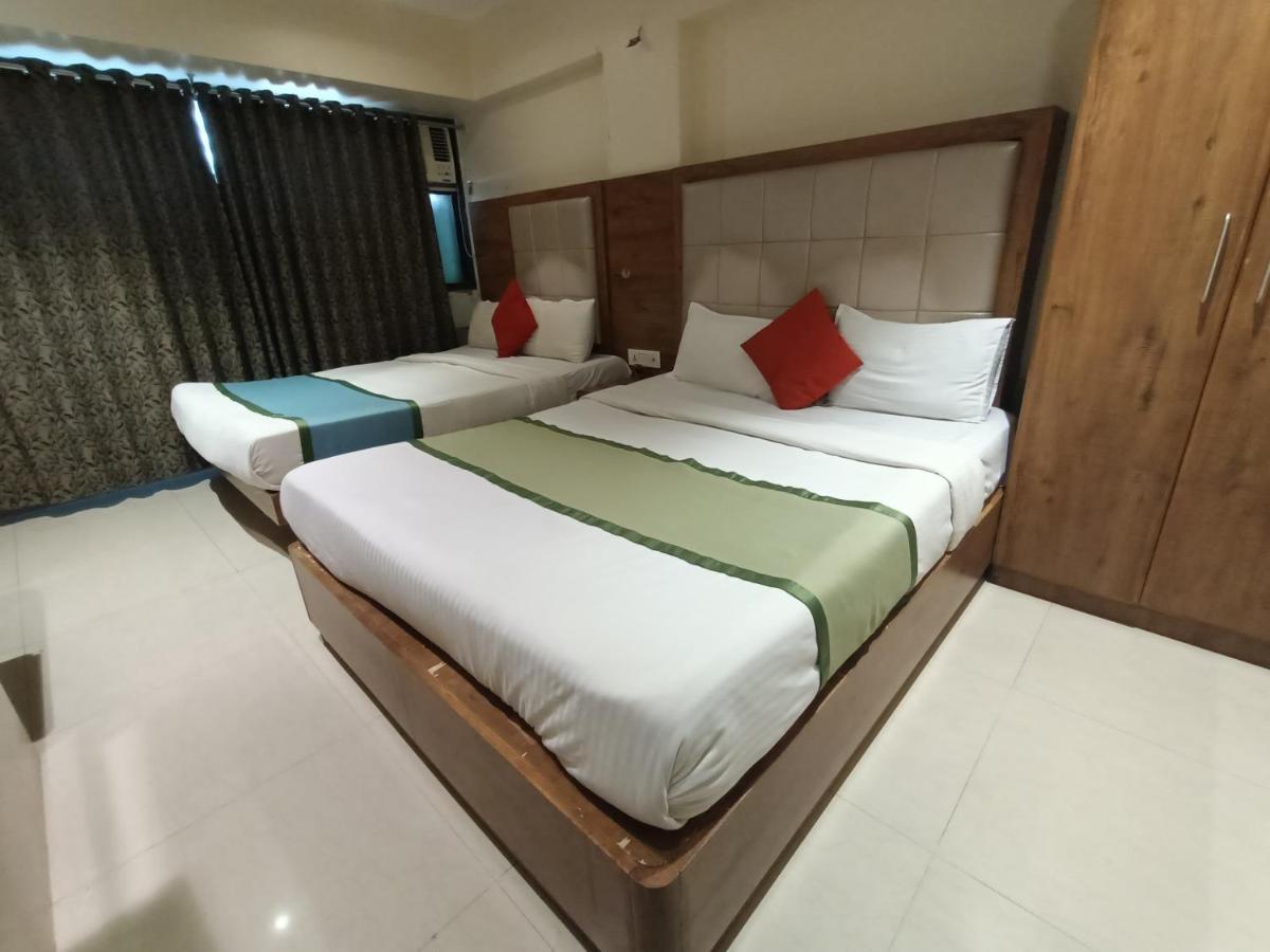 Hotel Regal Inn Bombay Esterno foto