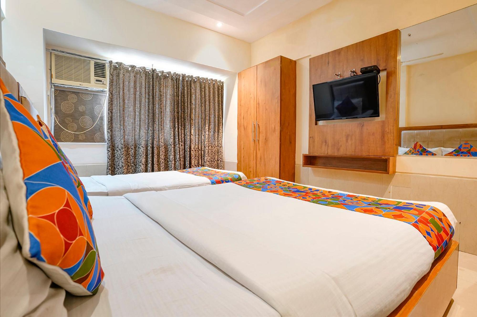 Hotel Regal Inn Bombay Esterno foto