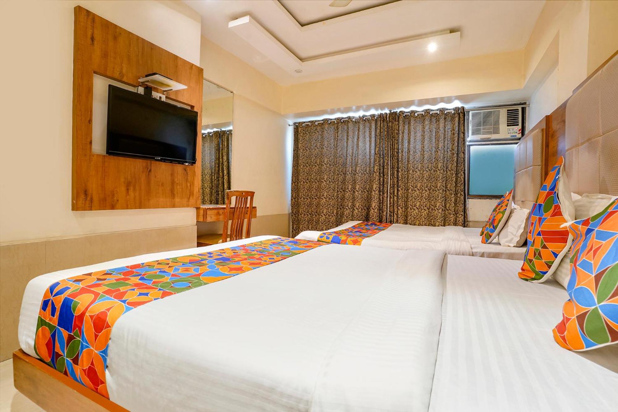 Hotel Regal Inn Bombay Esterno foto